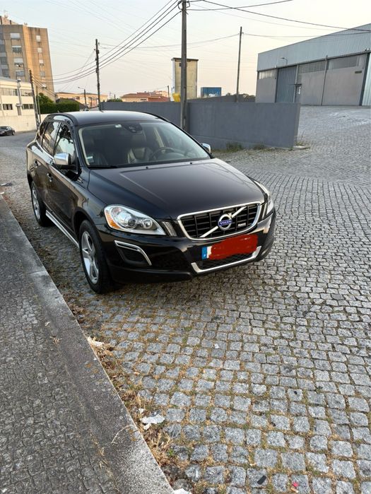 URGENTE -  Volvo  XC 60 R- Design   (  BAIXA DE PREÇO ATÉ DIA 15/10 )