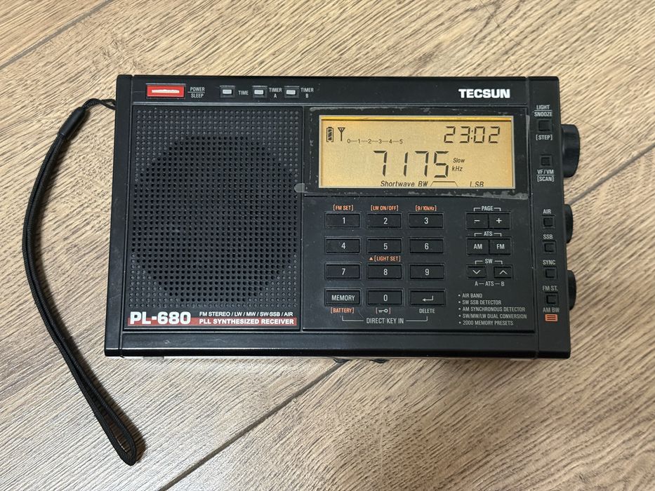 Продам SSB приймач Tecsun PL680
