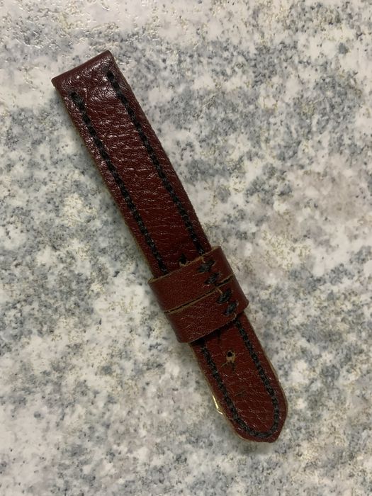 Кожаный ремешок для наручных часов ручной работы