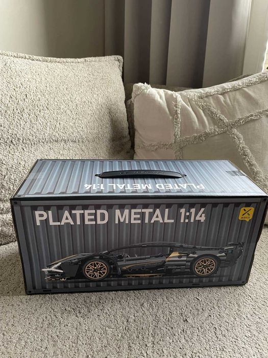 samochód supercar wzorowany lambo czarny 1:14 1314 elementów