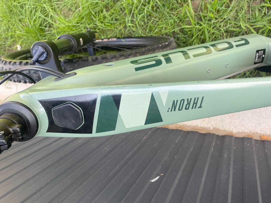 Rower elektryczny FOCUS Thron 2