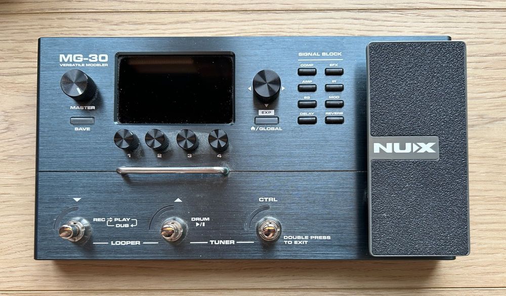 Procesor gitarowy NUX MG-30