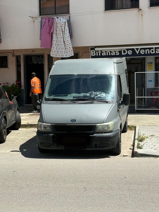 Pequenos fretes e demolições sobre consulta