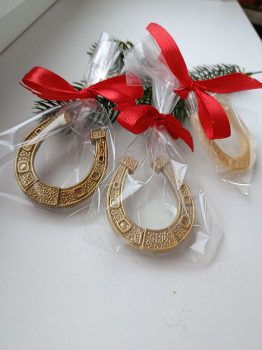 Мило ручної роботи, мильні подарунки на новорічні свята.