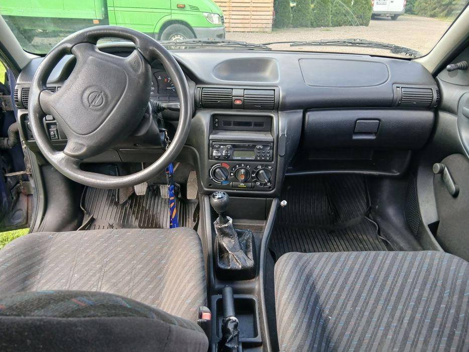 Sprzedam Opel Astra 1.4 benzyna