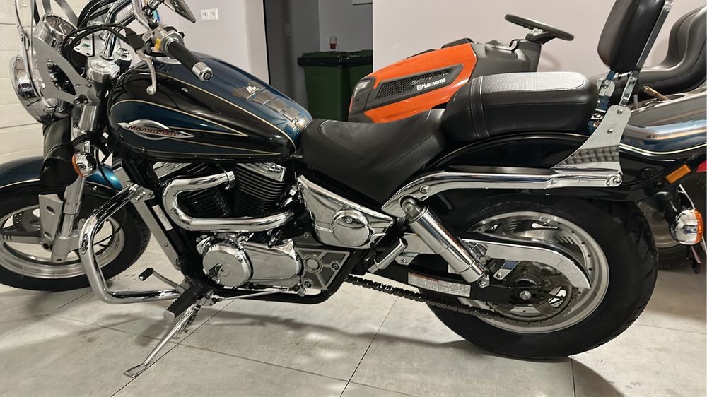 Suzuki Marauder VZ 800