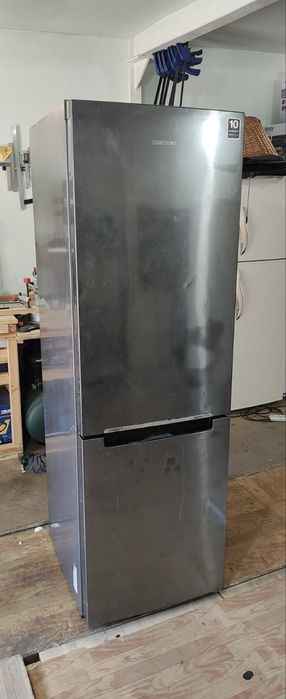 Продам холодильник RB31FSRMDSS разборка