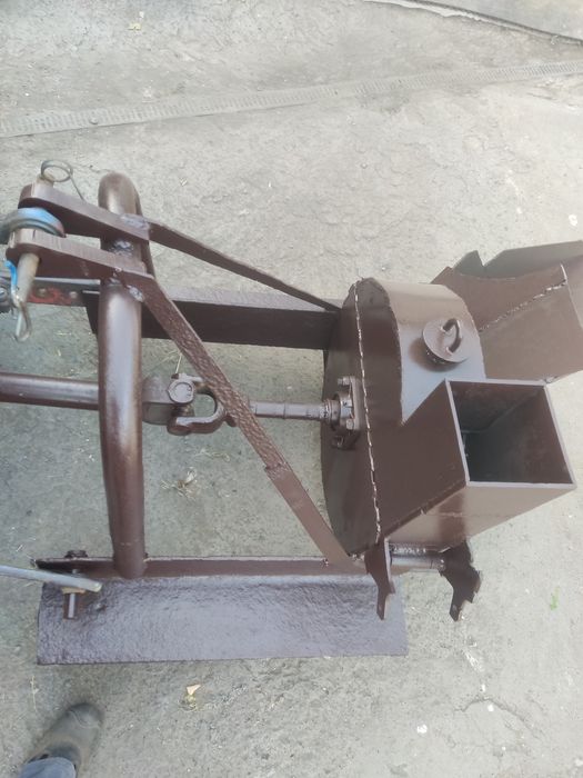 Щіпоріз навісний