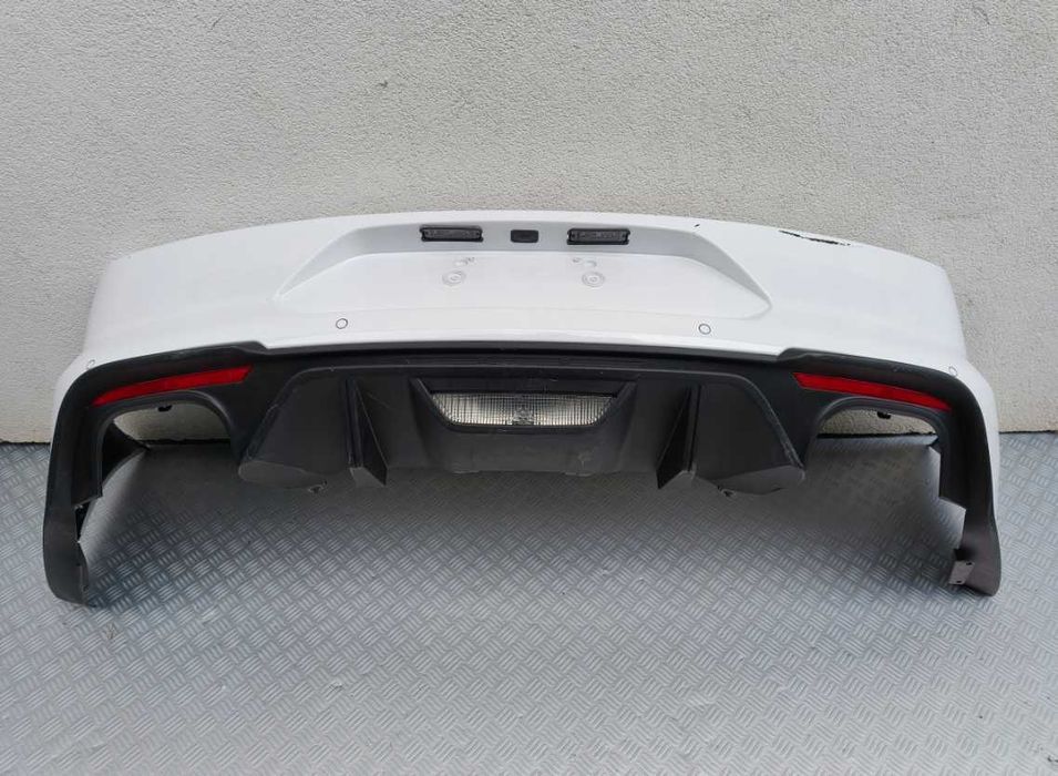 Бампер задній Ford Mustang 6 VI S550 Lift зад оригінал разборка