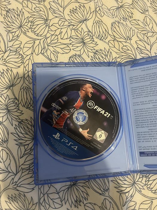Fifa 21 com caixa