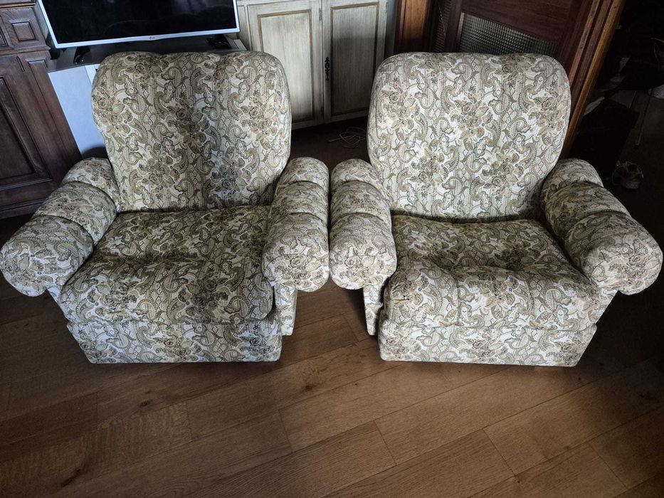 2 Poltronas, Sofás individuais