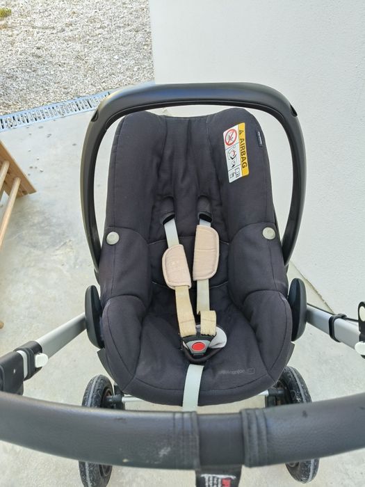 Carrinho bebé Bugaboo + Ovo peeble plus