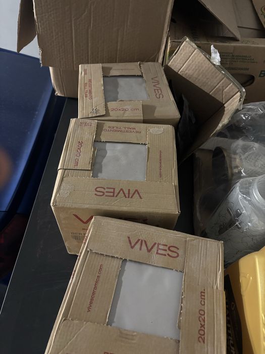 Plytki scienne Vives Berta Gris-M płytka ścienna 20x20