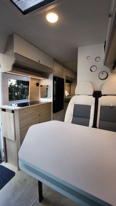 Kamper peugeot boxer  kampervan zabudowa 2026
