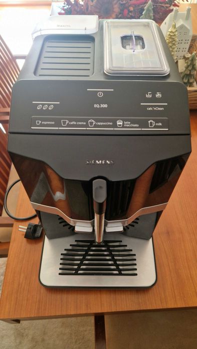 Máquina Café Siemens EQ.300 Automática