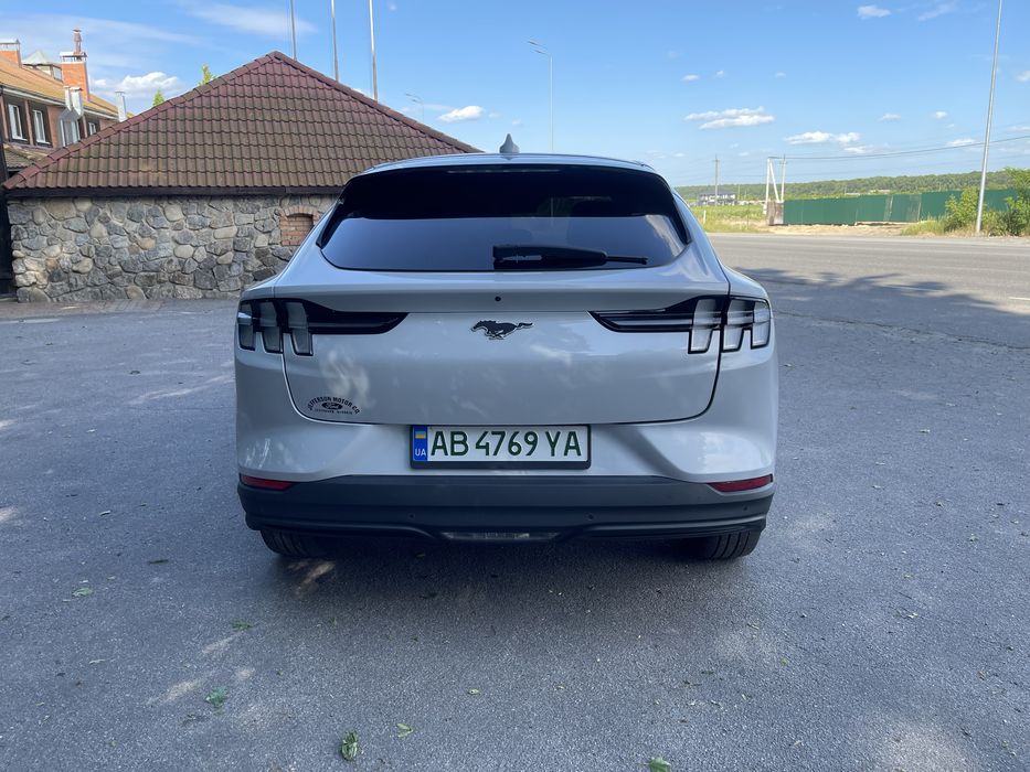 Форд мустанг Mach-e електро