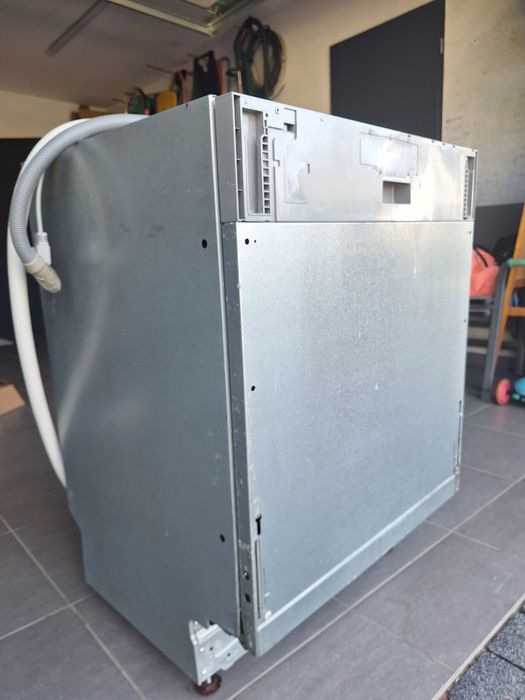 Zmywarki do zabudowy marki Electrolux, model ESL8356RO