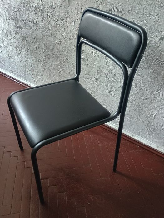 Продам офісні меблі