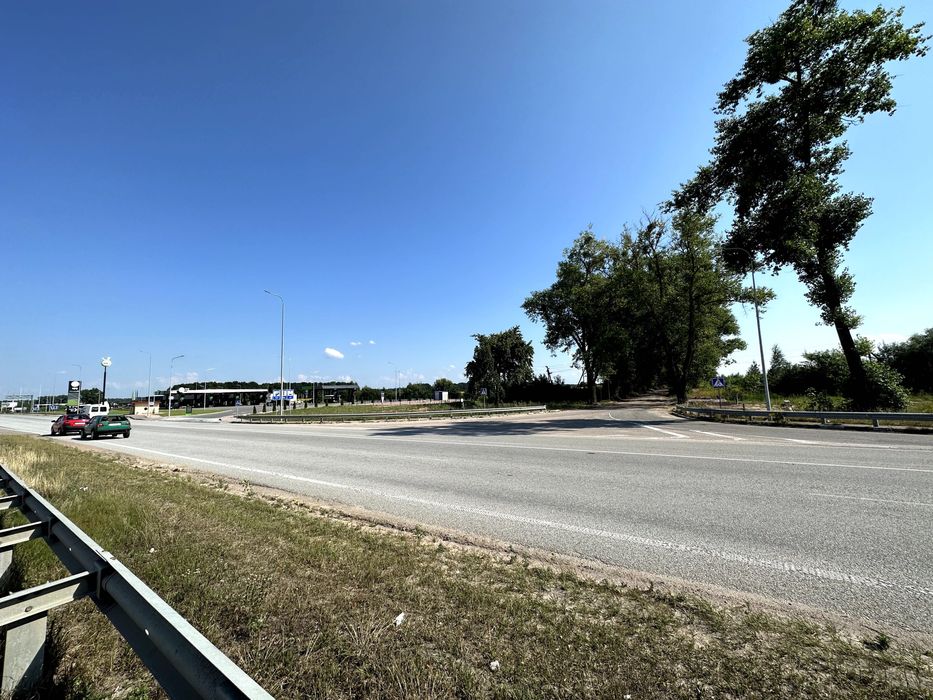 Земельна ділянка під комерцію траса Київ - Чоп поблизу Житомира