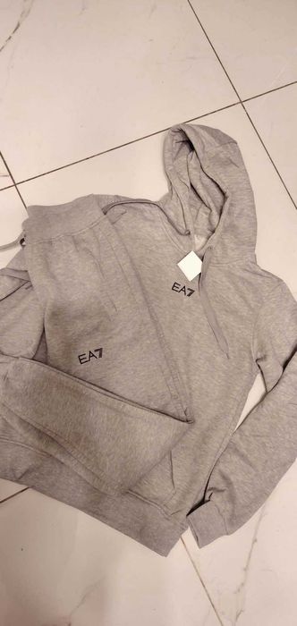 Dresy męskie M nowe