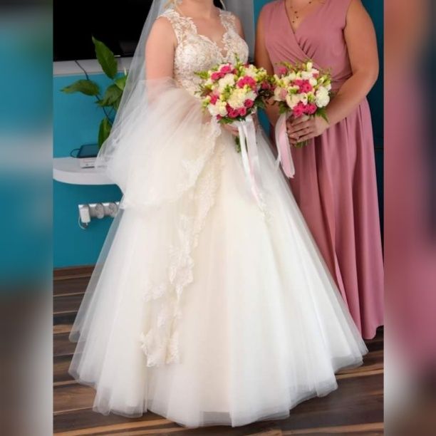 Suknia ślubna księżniczka