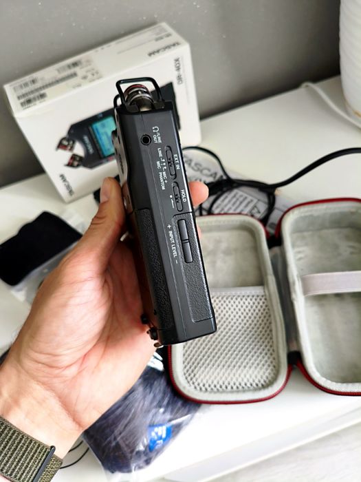 Tascam DR-40x - cyfrowy rejestrator interfejs audio, dyktafon