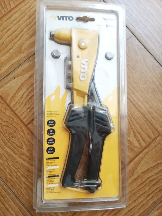 Ferramentas Vito máquina Rebitar PROFESSIONAL e Fita métrica NOVAS