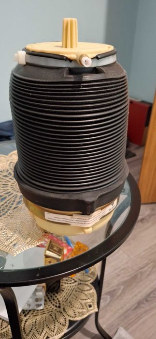 Miech/poduszka pneumatyczna tyl  audi a6c6