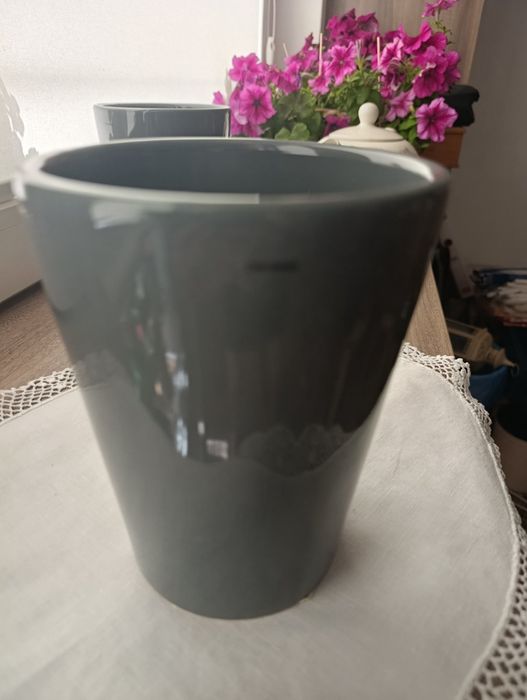 Dwie ceramiczne osłonki 17, 5 x 13, 5 cm