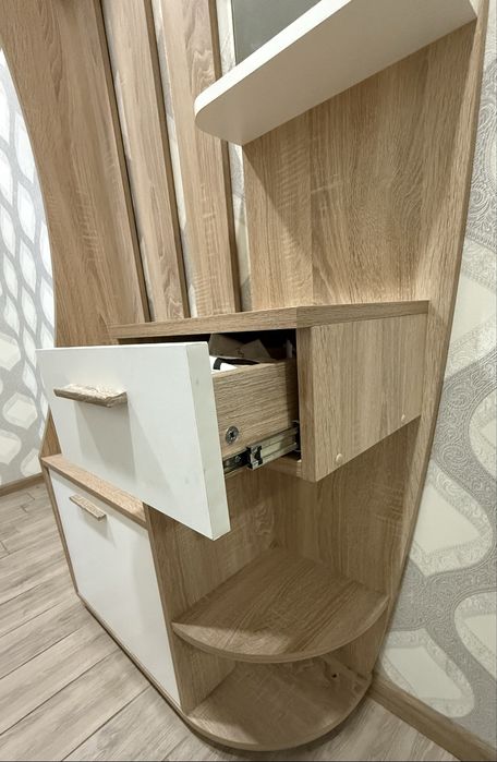 Прихожа - передпокій в коридор