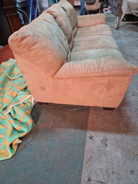 Sofá cama em hom estado