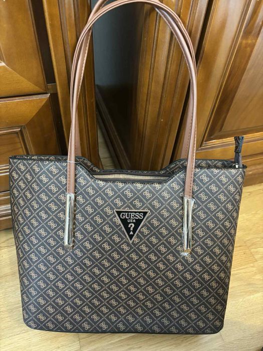 GUESS brazowa damska nowas shopperka