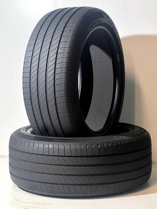 Pneus Michelin e-Primacy - 235/45/18 - Excelentes