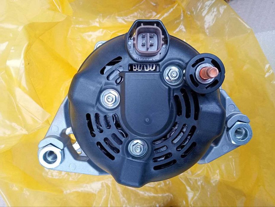 Продам Генератор KIA Hyundai 3.8i V6 373003C210