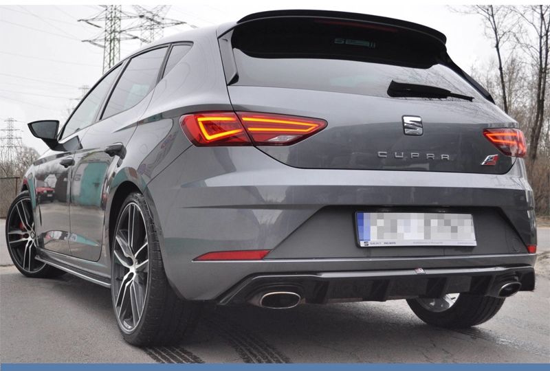 DIFUSOR TRASEIRO SEAT LEON 5F 2017-2020 PRETO BRILHANTE
