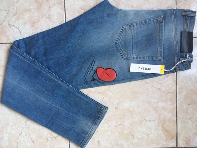 Джинсы ICEBERG. Оригинал. Новые