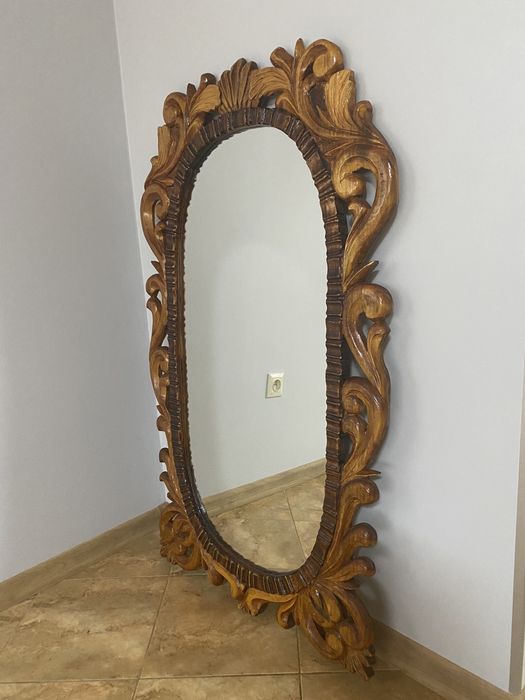 дзеркало різьблене