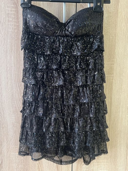 Boohoo sukienka sliczna 38