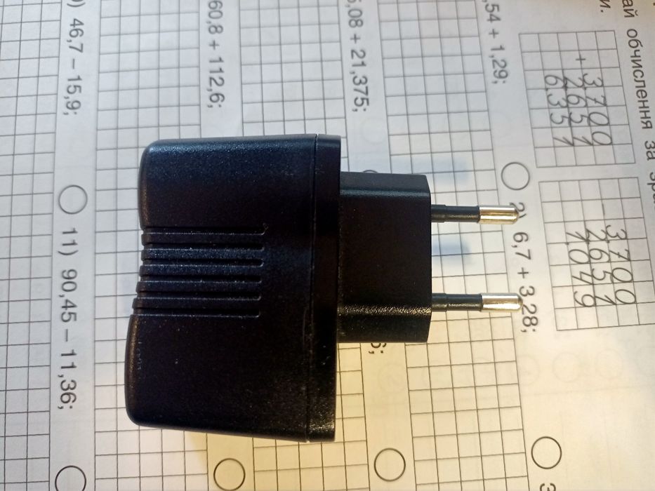 Адаптер блок питания 5w/700mA