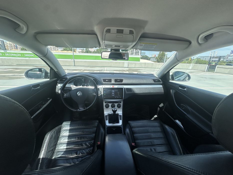 Volkswagen Passat 2.0 TDI 140cv Highline – Nacional – 1 Dono