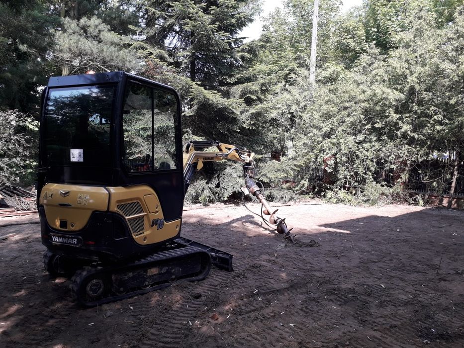 usługi minikoparką świder wywrotka fundamenty drenaże drogi