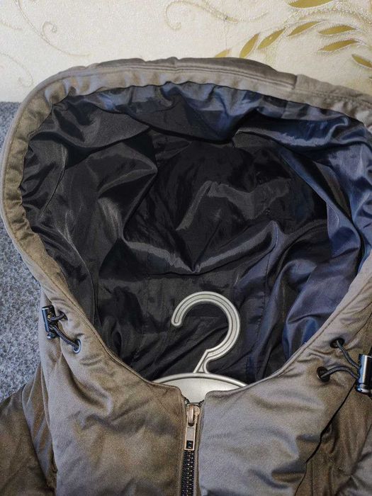 Куртка ZARA зимова - оливково-сіра, розмір S/M