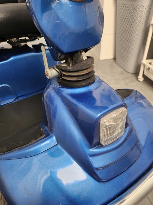 wózek inwalidzki elektryczny