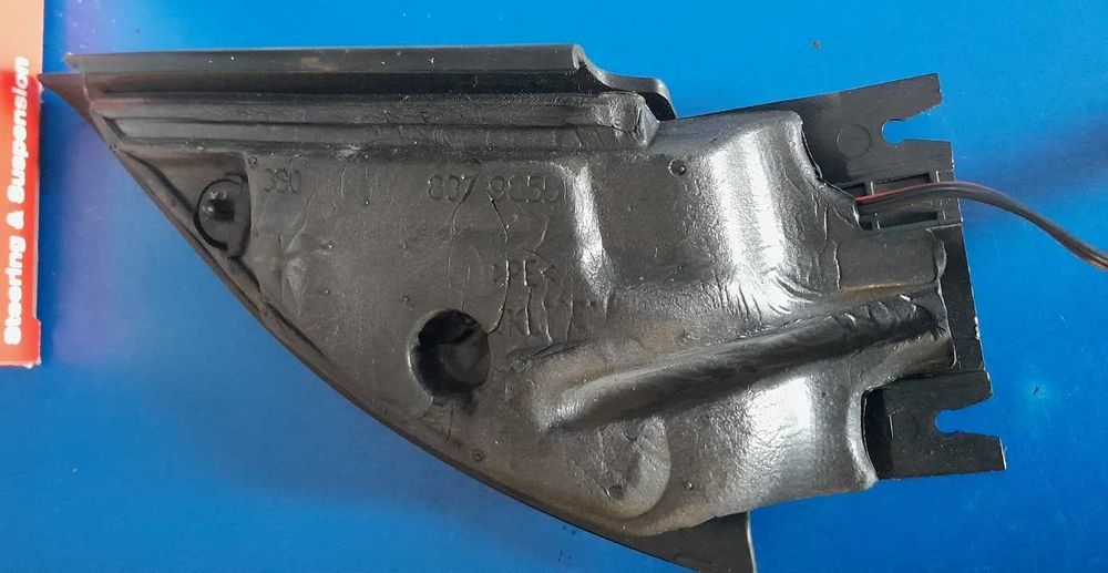 Głośnik wysokotonowy z drzwi trójkąt Vw Golf mk4 iv IV Passat B5 FL