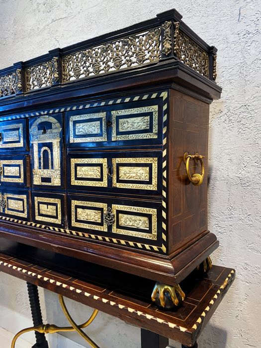 Kolekcjonerski unikatowy Kabinet barokowy XVII dzielo sztuki