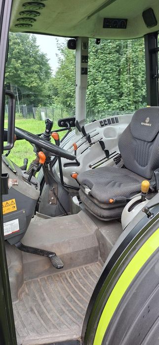 Ciągnik Claas Elios 210