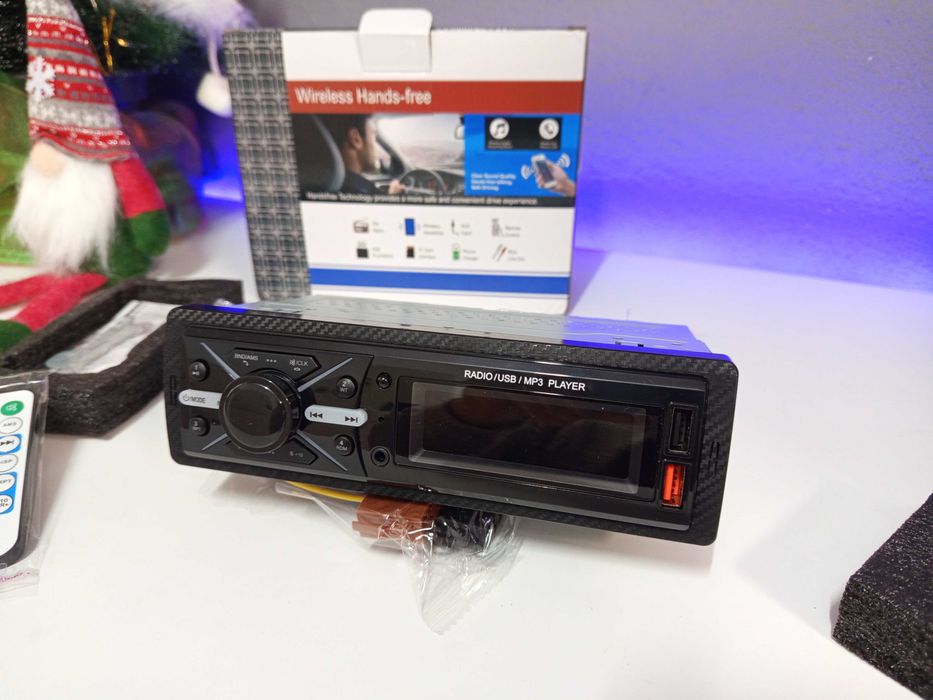 Auto Rádio MP3 Bluetooth USB  Novo