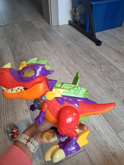 Super Zings SuperDino V-Rex Dinozaur Zings
