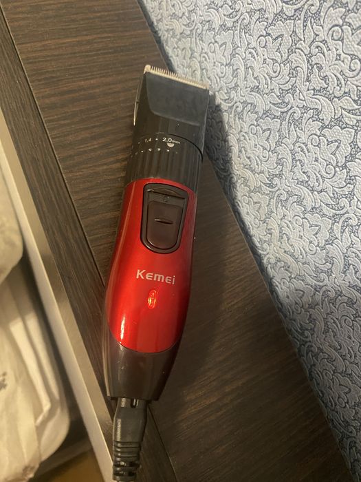 Машинка для стрижки Kemei KM-730