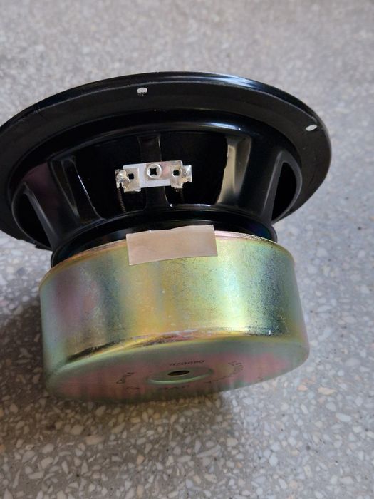 Głośnik JVC model w opisie
